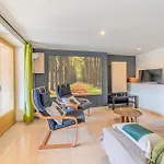Lovely Home In Pardailhan * Pardailhan