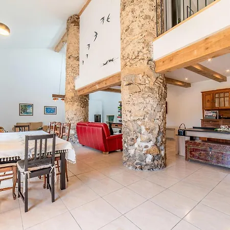 Awesome In With Kitchen * Pardailhan